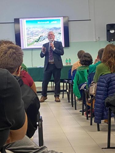 WhatsApp Image 2025-11-20 at 07.48.51 (2)