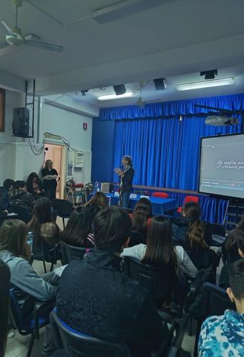 WhatsApp Image 2026-04-20 at 08.34.54