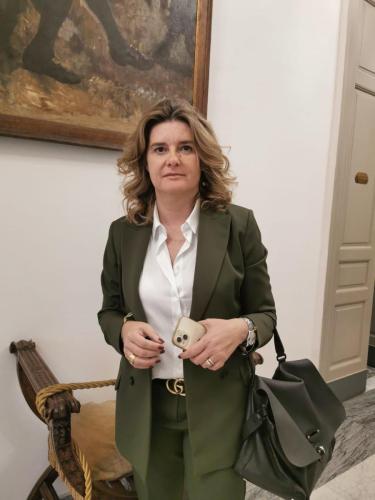 fa23cd57-a9b2-44cf-a172-2394e5c2ddb2