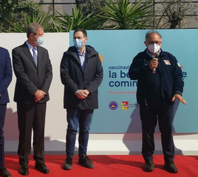 Inaugurazione centro vaccinazioni Catania San Giuseppe La Rena 3