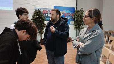 27ad1919-6f78-4320-8b6d-fe044a2956df