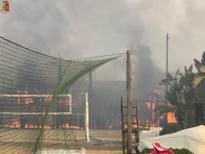 Emergenza-incendi-Catania-3