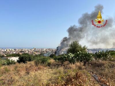 Incendio-Canalicchio-Catania-5 (1)