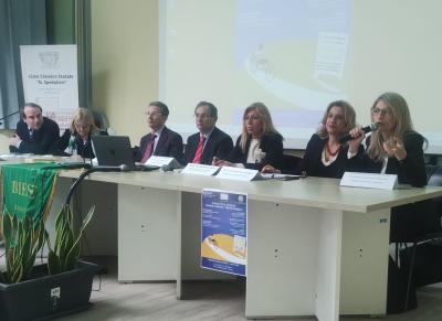 Al liceo Spedalieri la battaglia del giudice Roberto Di Bella per strappare i ragazzi alla mafia