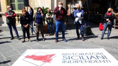 protesta chiusura pasquale ristoratori siciliani indipendenti (4)
